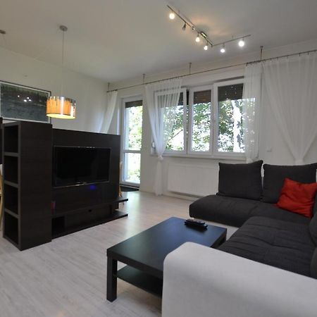 Apartament Bursztynowy Z Garazem -Centrum Gliwic Гливице Экстерьер фото